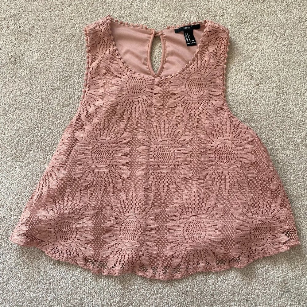 F21 SLEEVELESS CROP TOP
